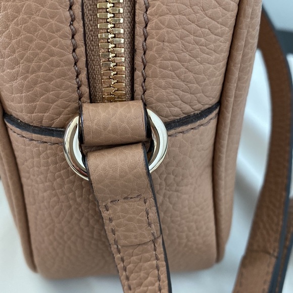 GUCCI Soho Disco Bag in Rose Beige Leather - Picture 5 of 15